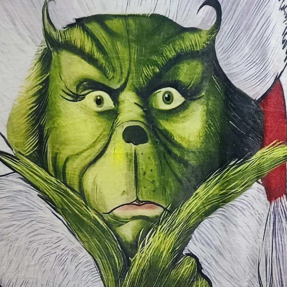 Festive Dr Seuss Grinch Holiday Throw Blanket - Super Soft Cozy NWT
